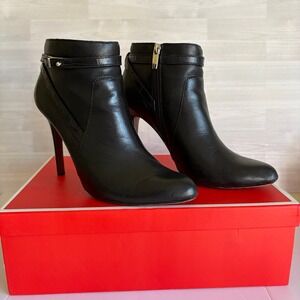Coach Women Ursa Ankle Boots Leather Stiletto 9M Black Croc Strap 9M w/Box Q3022